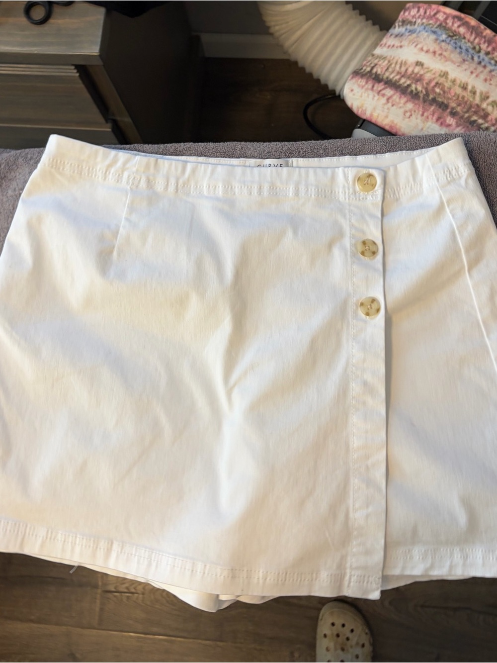 Curve Appeal White Button-Front Cotton Skort